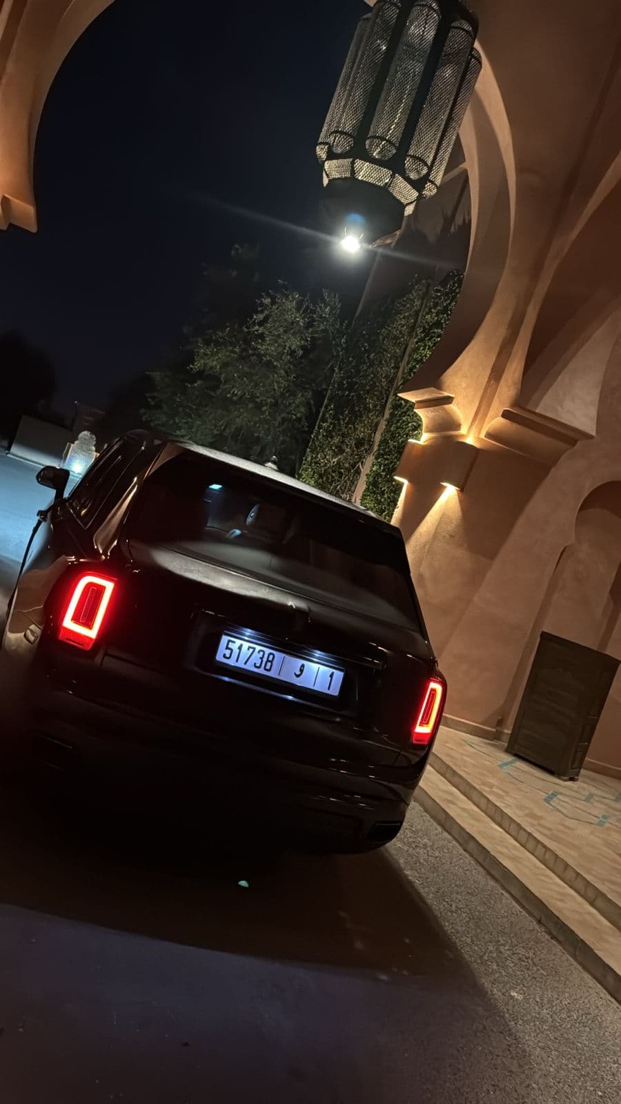 Rolls-Royce Cullinan Black Badge — view 3